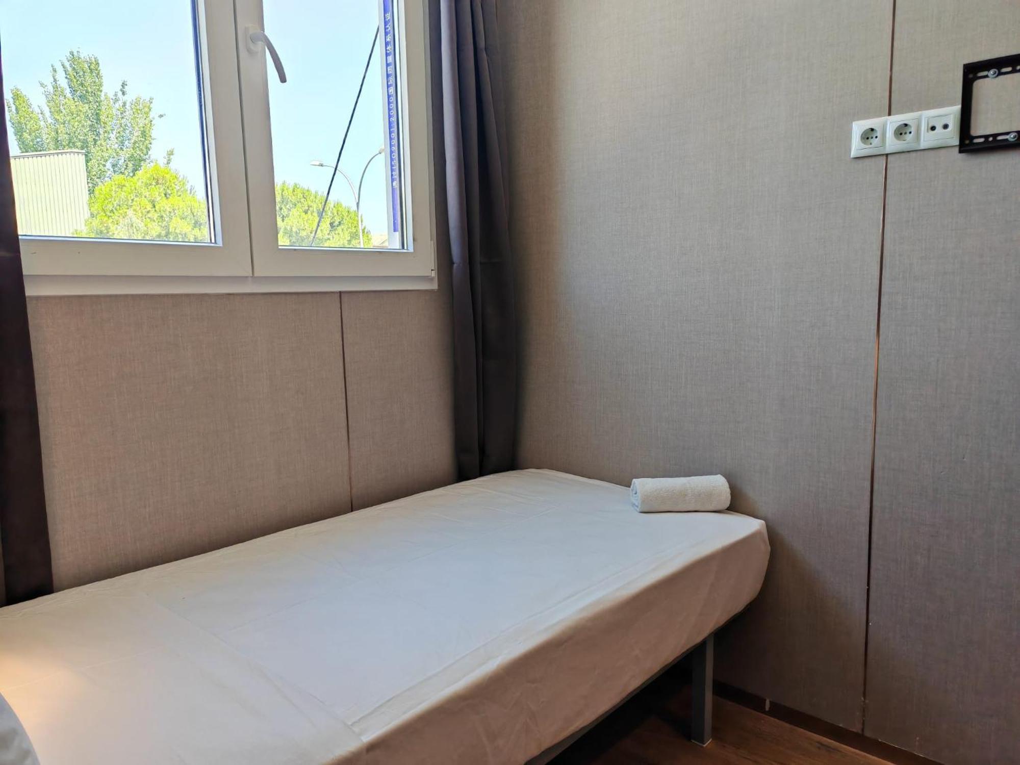 Hotel Golden Alcorcón Buitenkant foto